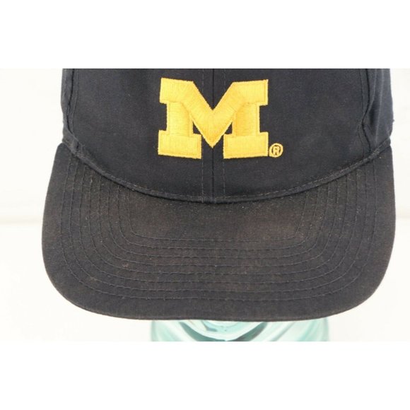 Vintage 90s Distressed University of Michigan Block M Snapback Hat Cap Navy Blue - Picture 2 of 9